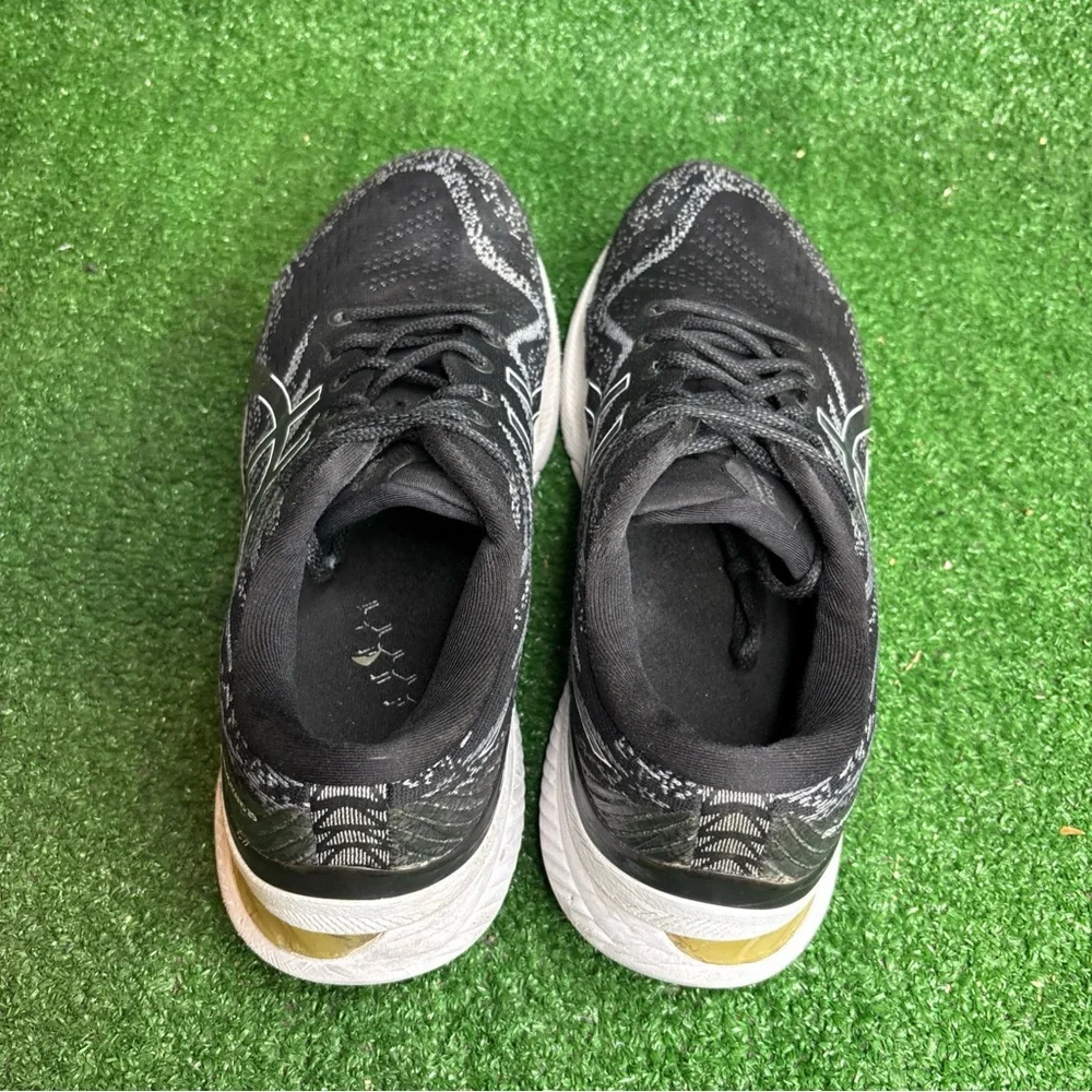 ASICS Gel-Kayano 29 Women’s Size 10.5 Black White Athletic Running Shoes‎